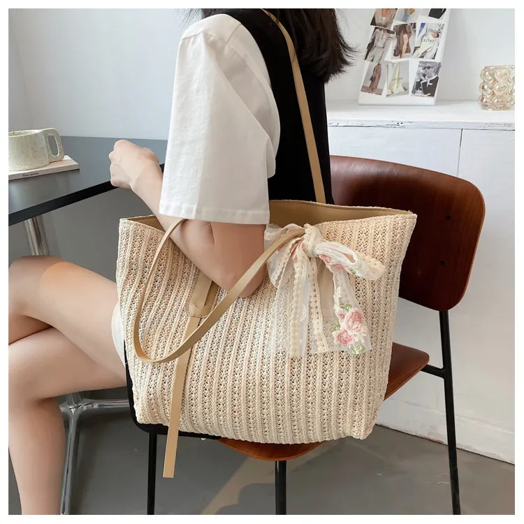 CL799 - Summer Straw Bucket Bag