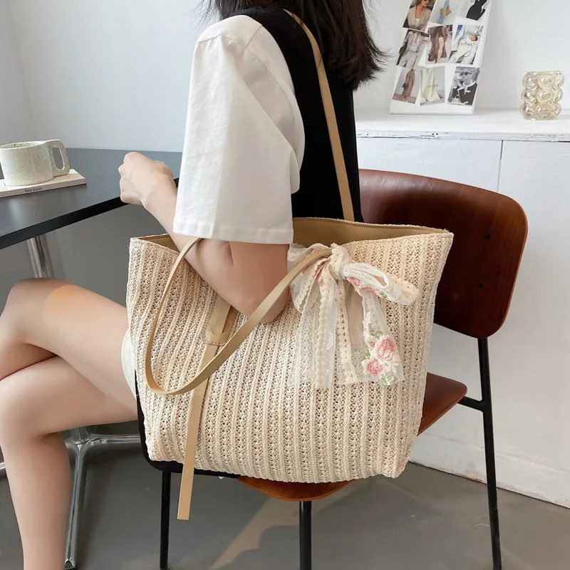 CL799 - Summer Straw Bucket Bag