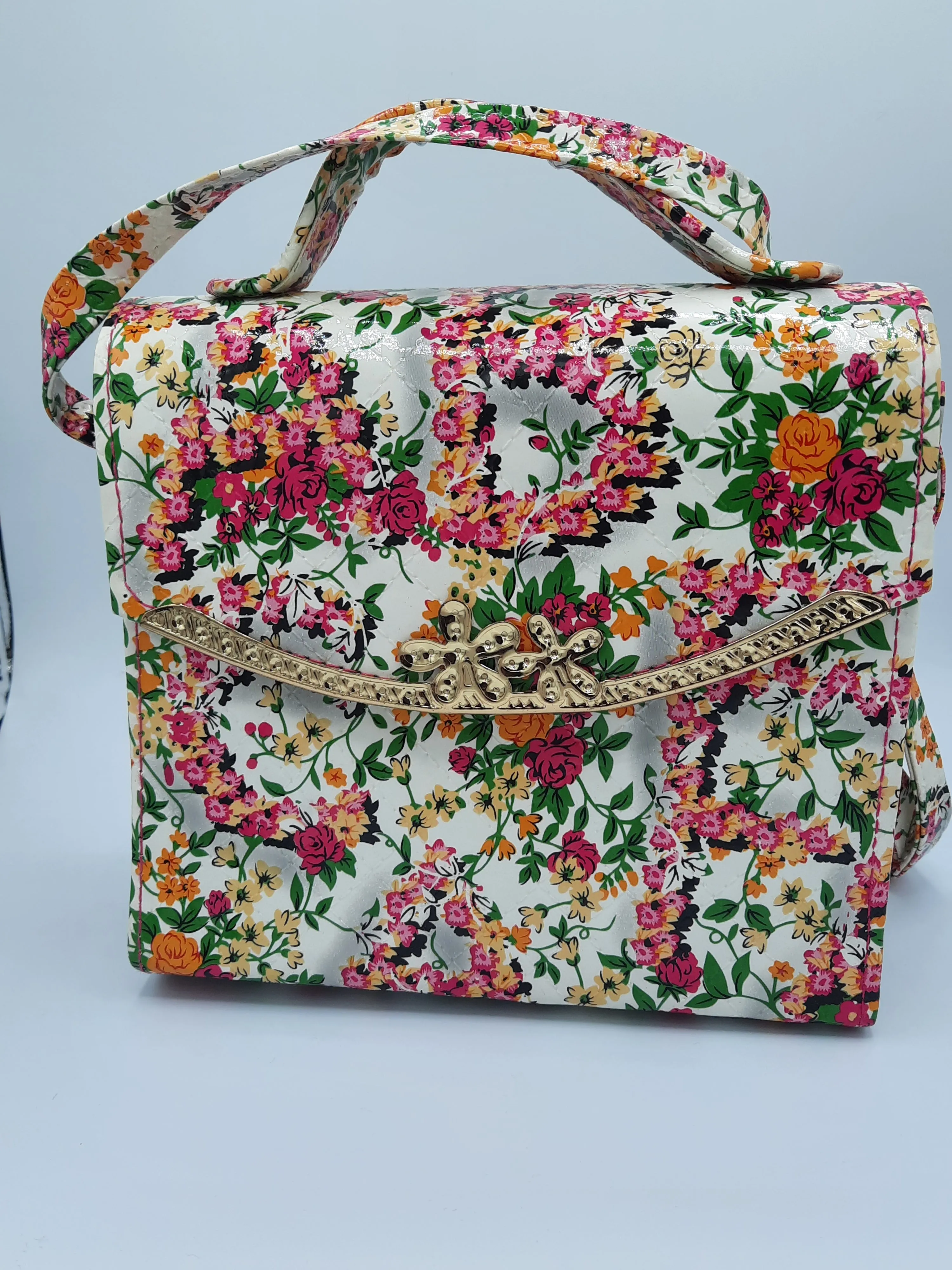 Floral design handbag