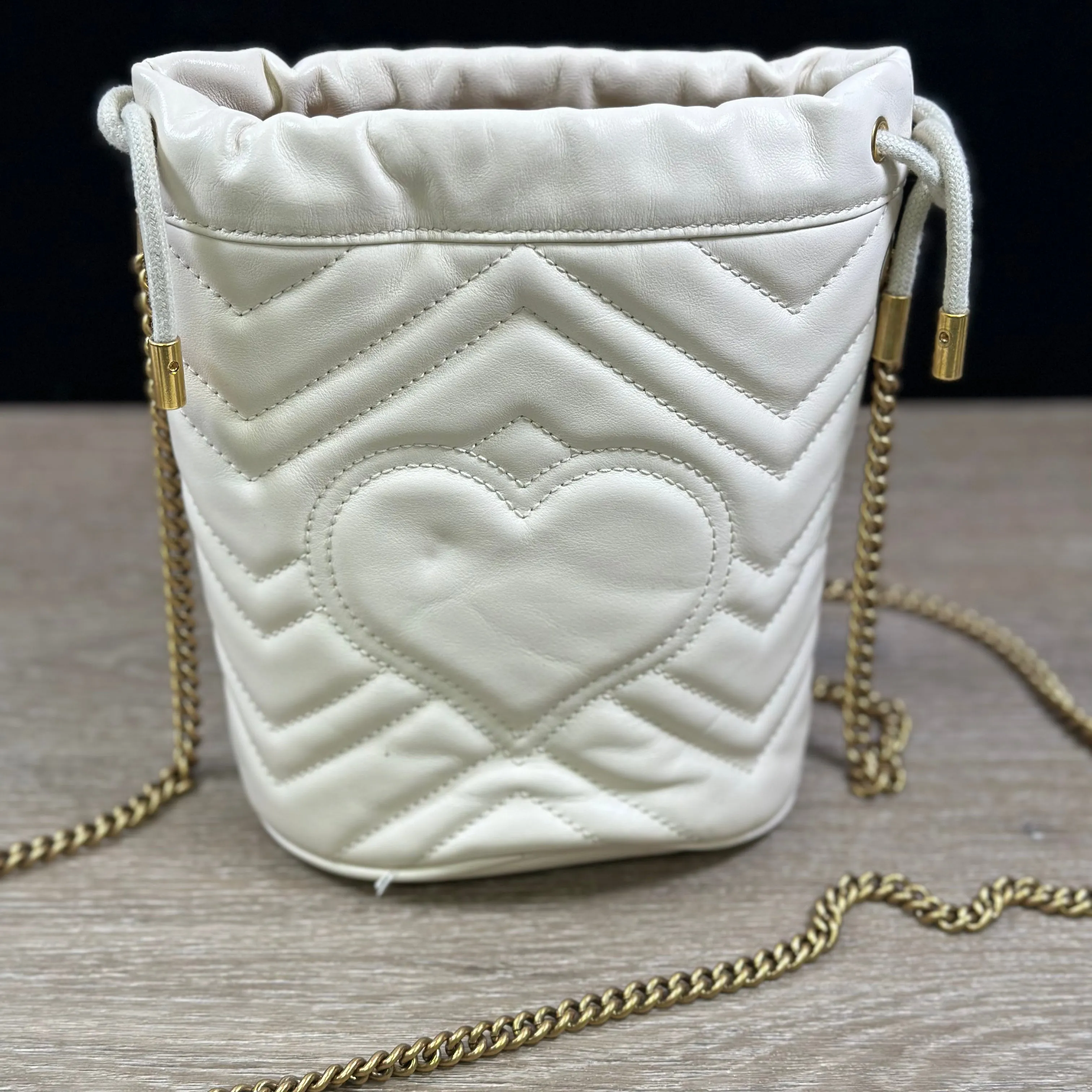 Gucci GG Marmont Mini Bucket Bag