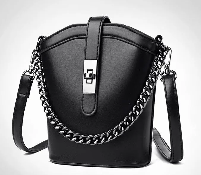 H1718 - Black Bucket Style Messenger Bag