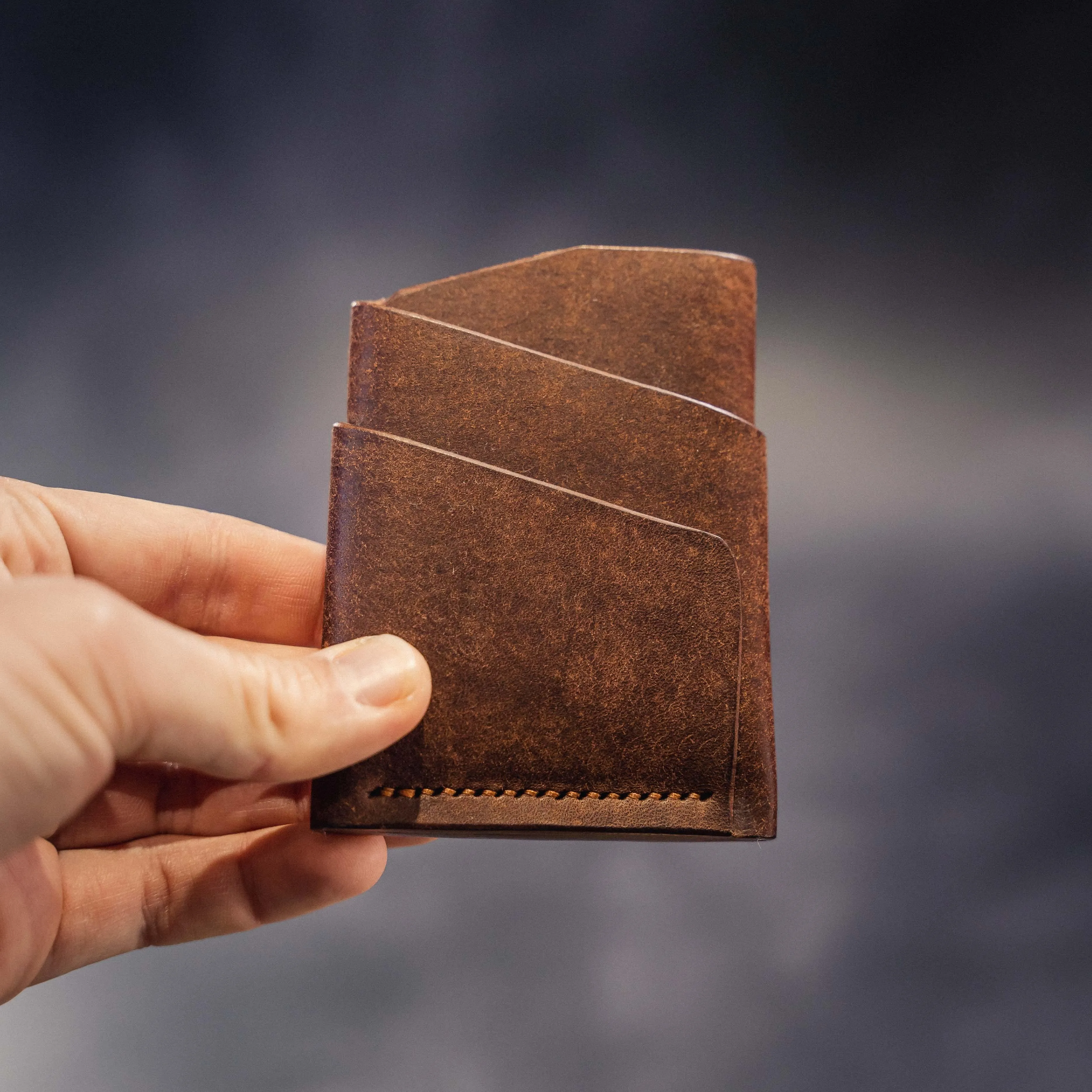 Pembrook 'Sleeve' Leather Cardholder - Natural