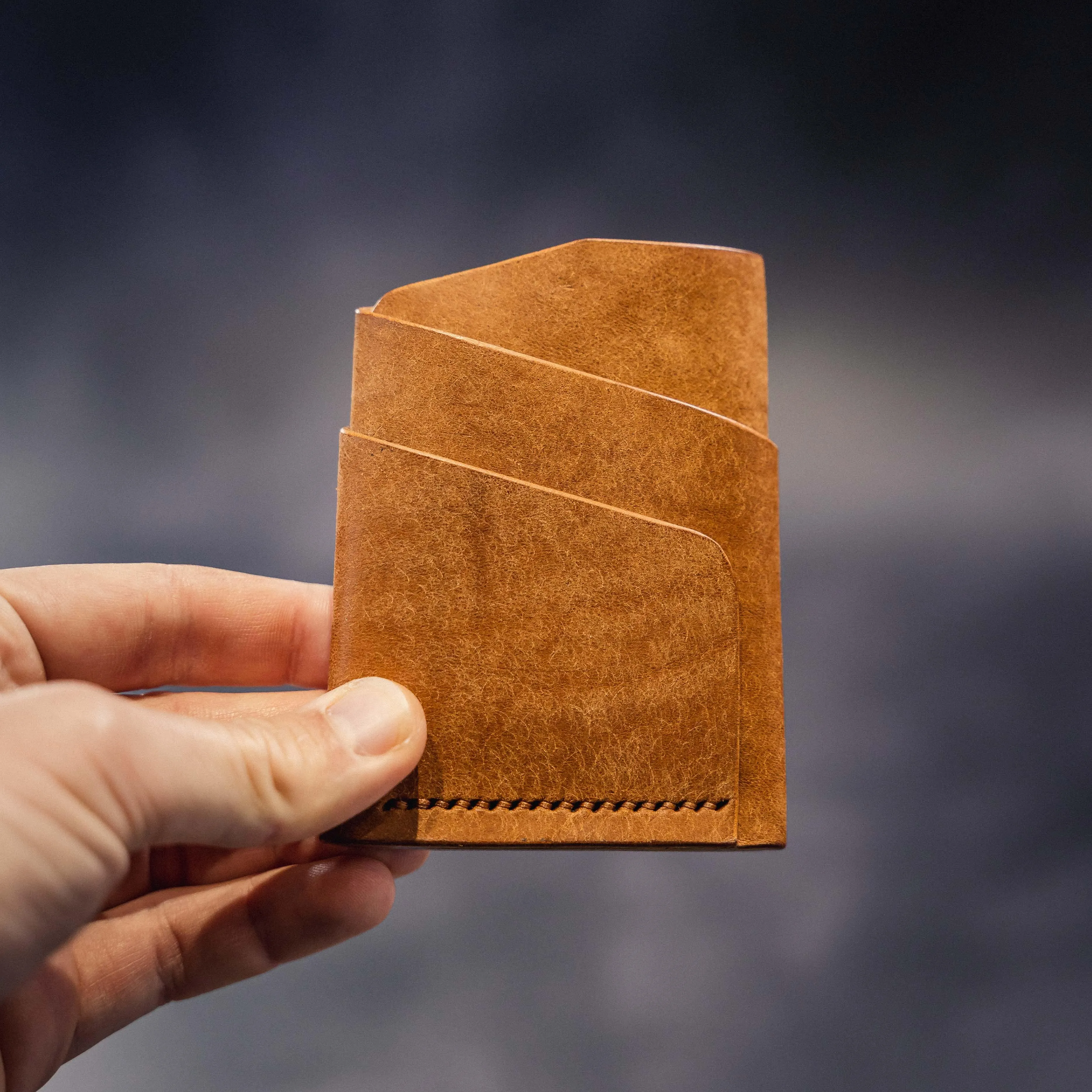 Pembrook 'Sleeve' Leather Cardholder - Natural