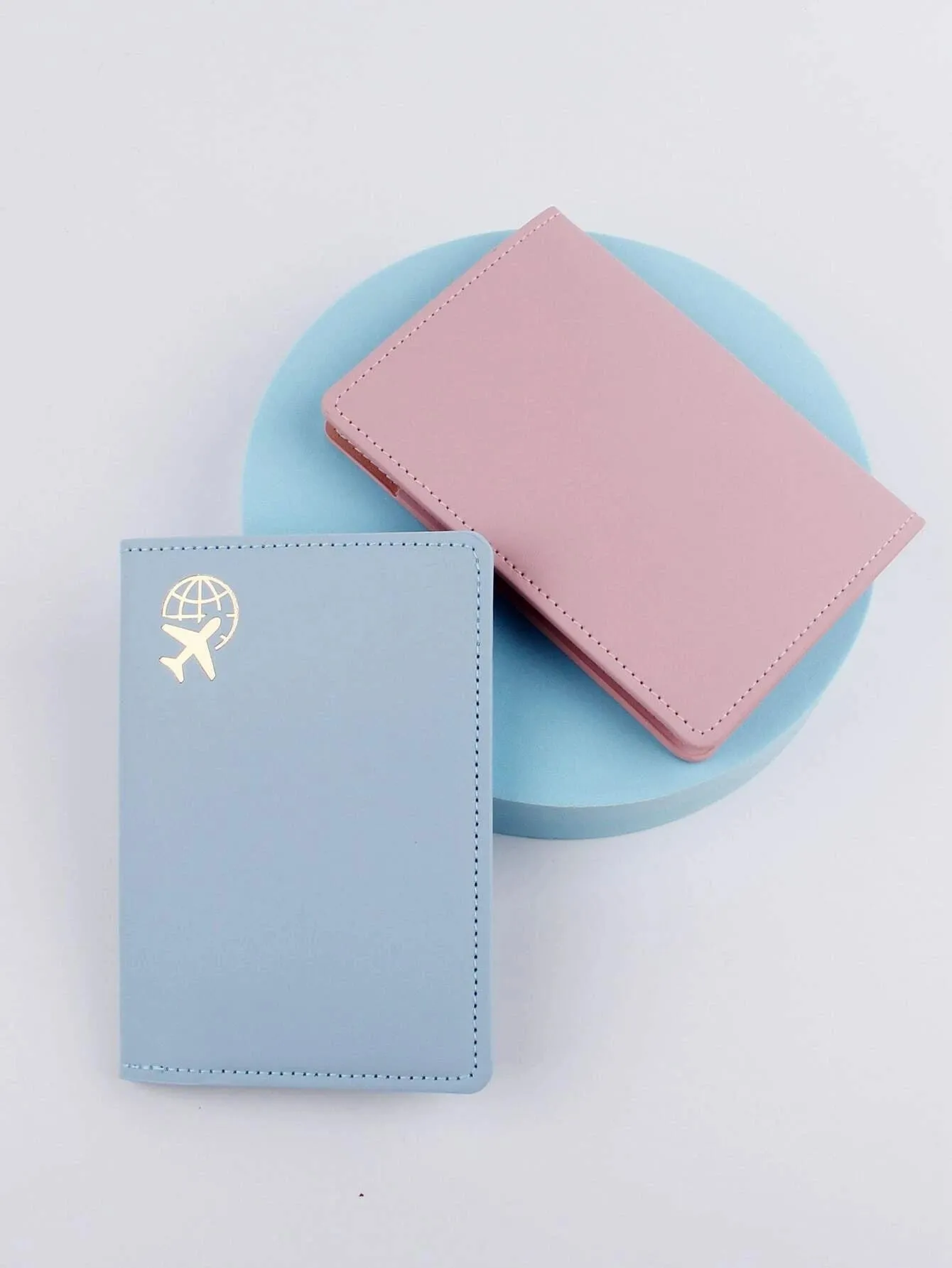 Shein 2pcs Earth & Airplane Print Passport Case