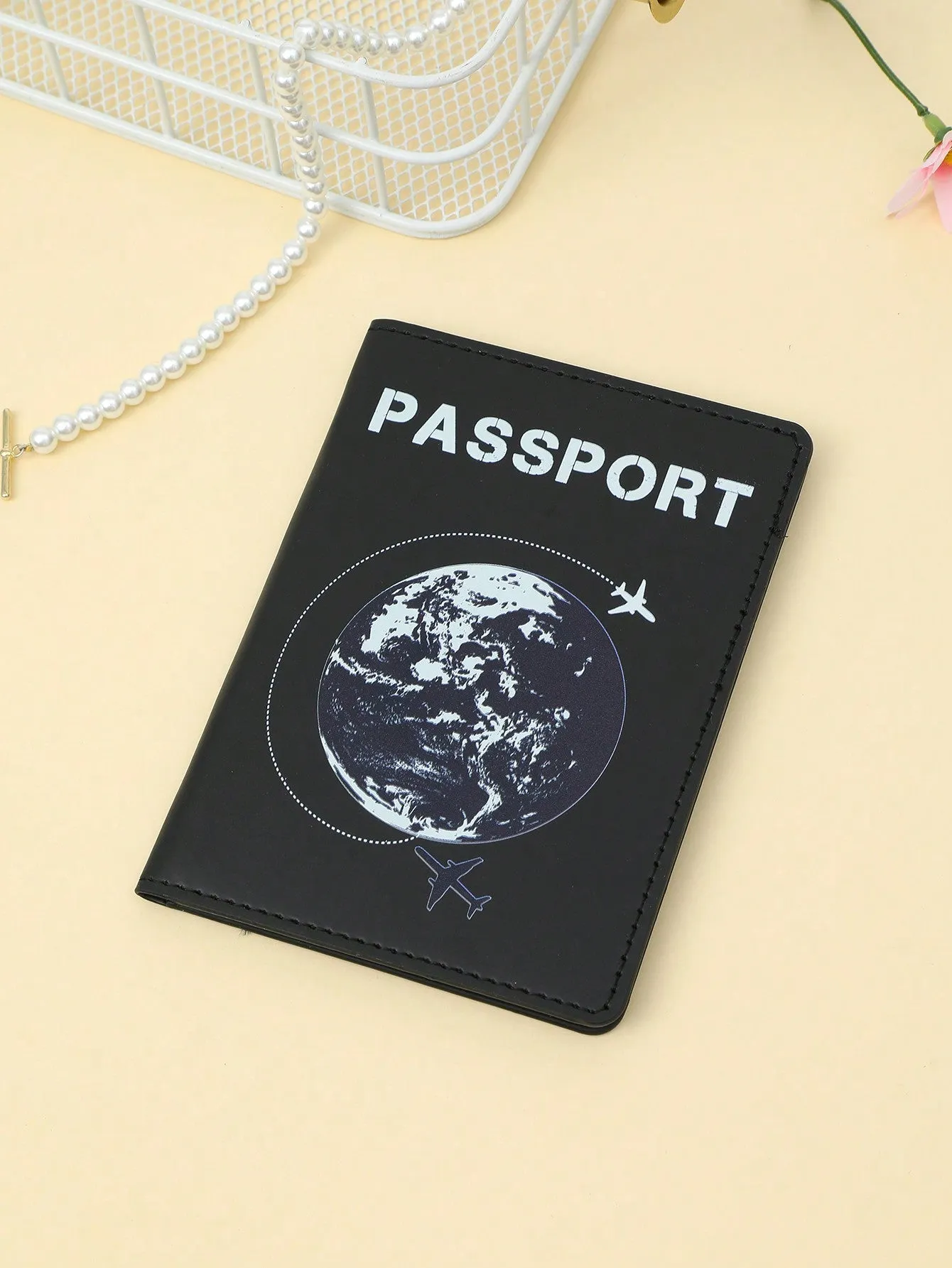 SHEIN Cartoon Airplane, Earth, And Letter Print Travel Passport Holder For Men And Women Students