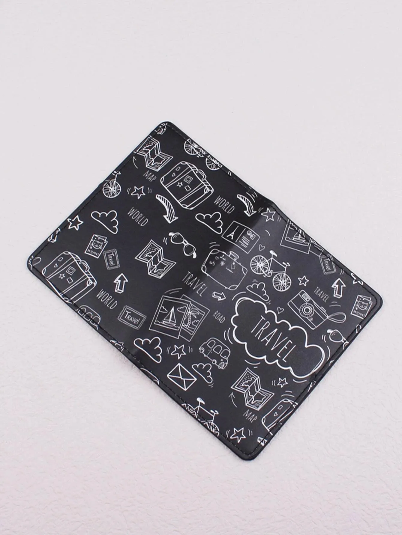 Shein Cartoon & Letter Graphic Passport Case