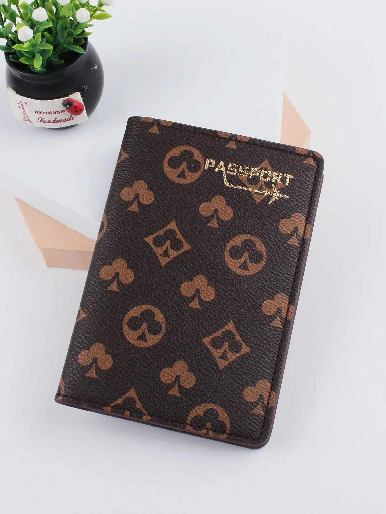 Shein Geo Graphic Passport Case